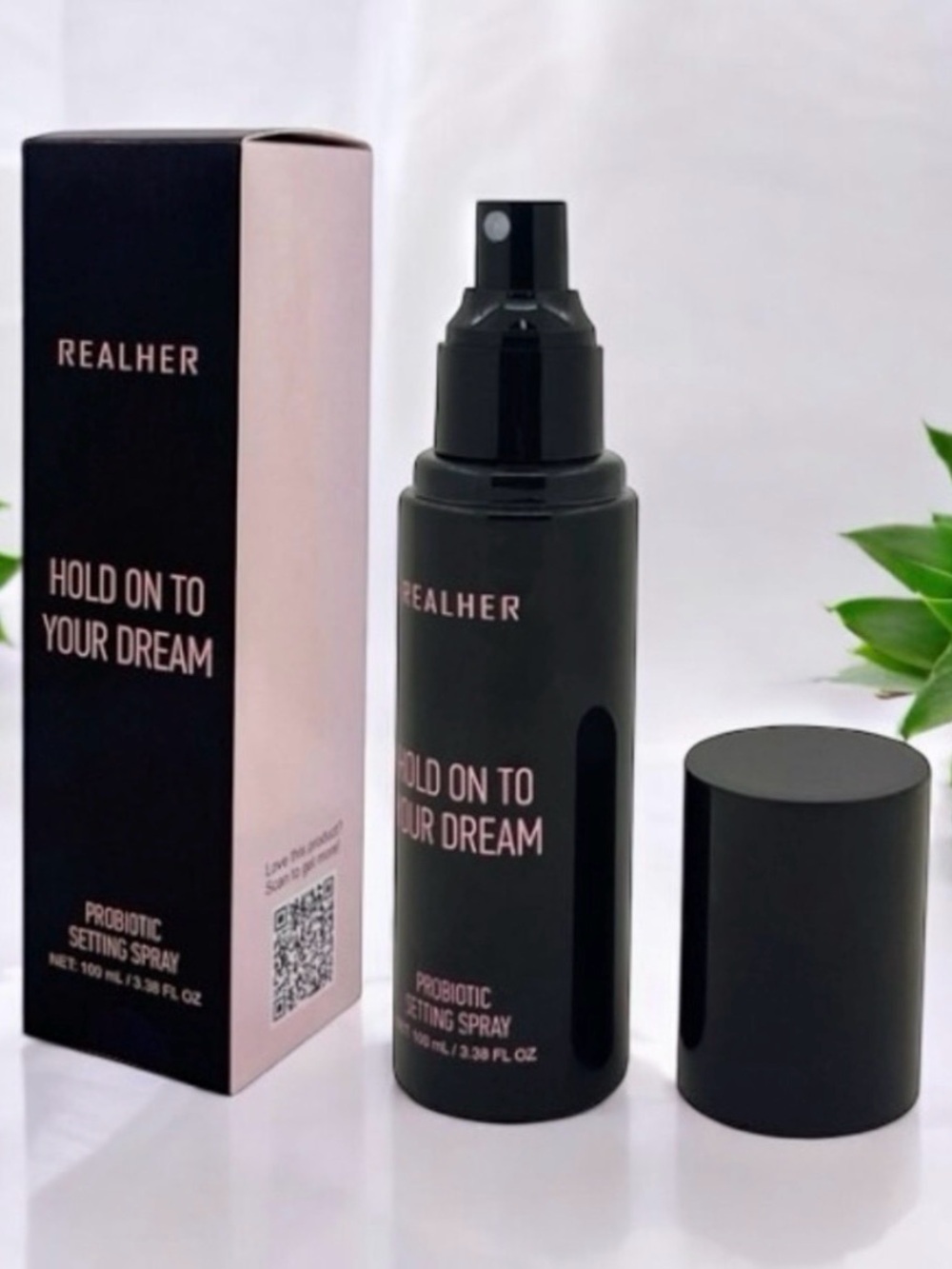 RealHer Hold On To Your Dream Probiotic Setting Spray